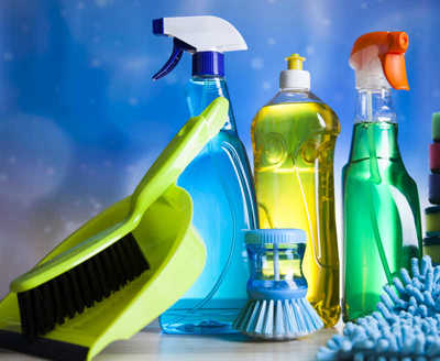 多樣清潔用品與五金工具 高清圖片素材免費(fèi)下載